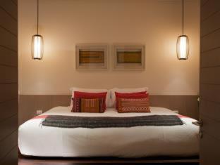 Luxury One-Bedroom Suite,298006896:JPEG